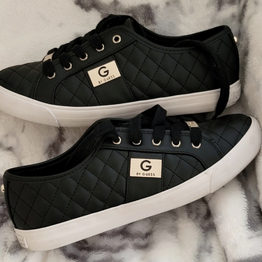 G by GUESS  SHOES